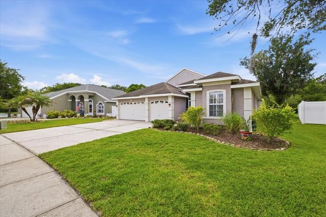 392 TAVERNIER CIRCLE, Oldsmar, FL 34677