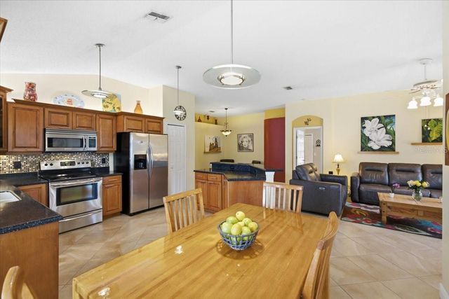 392 TAVERNIER CIRCLE, Oldsmar, FL 34677