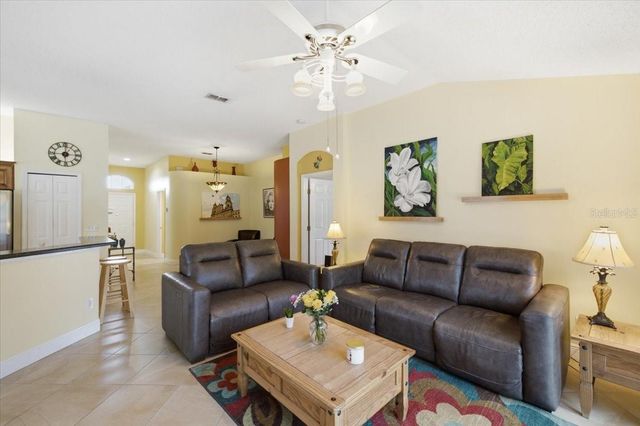392 TAVERNIER CIRCLE, Oldsmar, FL 34677