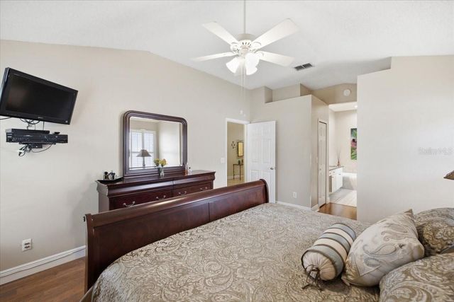392 TAVERNIER CIRCLE, Oldsmar, FL 34677