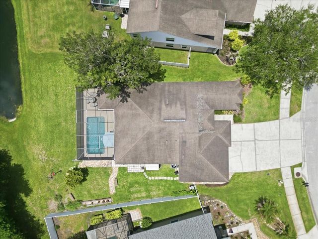 392 TAVERNIER CIRCLE, Oldsmar, FL 34677