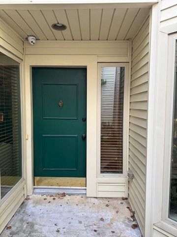 1325 Chardonnay Drive, Houston, TX 77077