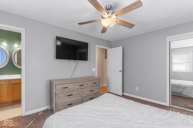 920 N Third Street, Austin, IN 47102