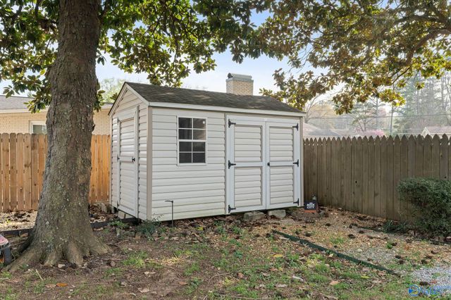 7419 Cadillac Drive, Huntsville, AL 35802