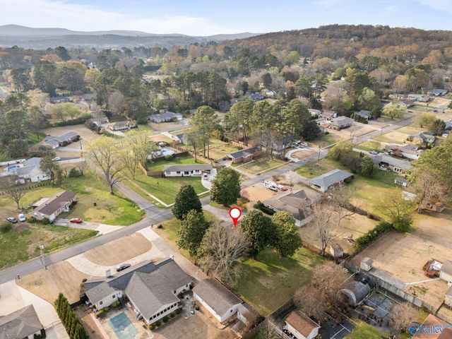 7419 Cadillac Drive, Huntsville, AL 35802