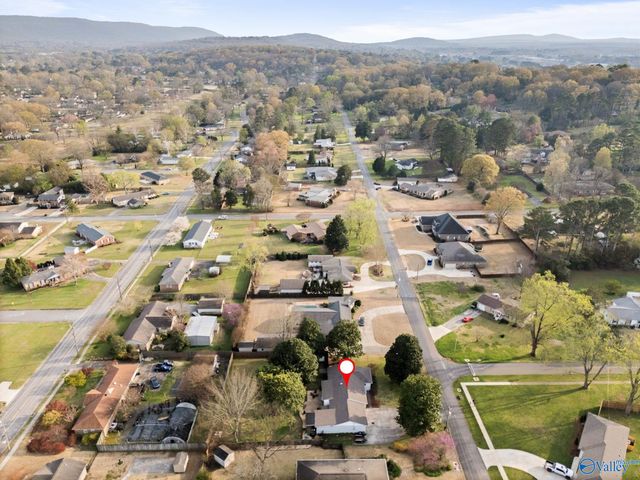 7419 Cadillac Drive, Huntsville, AL 35802