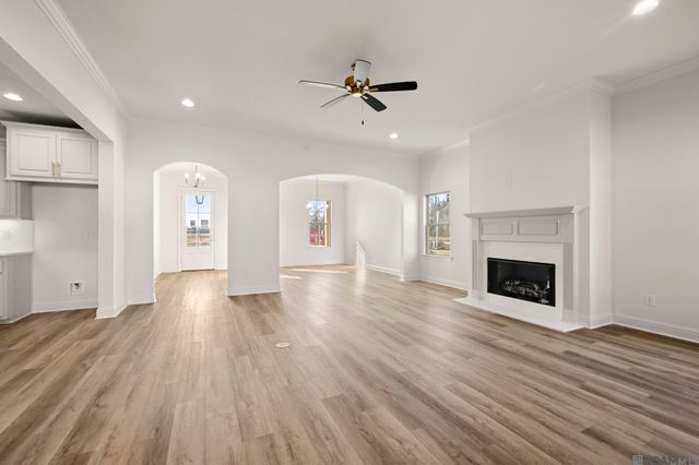 37425 Hereford Street, Prairieville, LA 70769