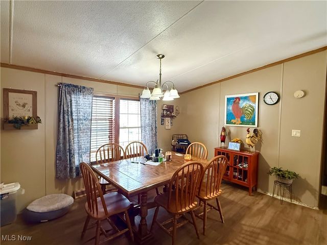 2545 Williamstown Pike, Williamstown, WV 26187