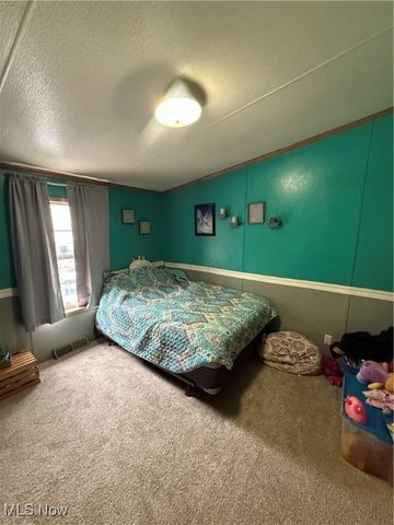 2545 Williamstown Pike, Williamstown, WV 26187