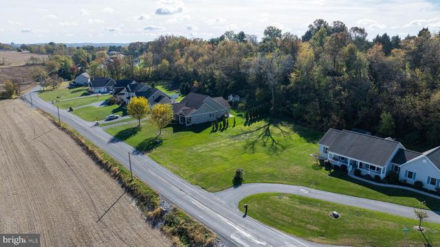 786 FAIRVIEW RD, Mount Joy, PA 17552
