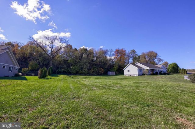 786 FAIRVIEW RD, Mount Joy, PA 17552