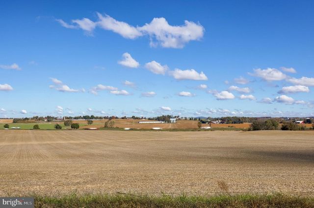 786 FAIRVIEW RD, Mount Joy, PA 17552