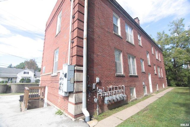 2006 7TH Street, East Moline, IL 61244