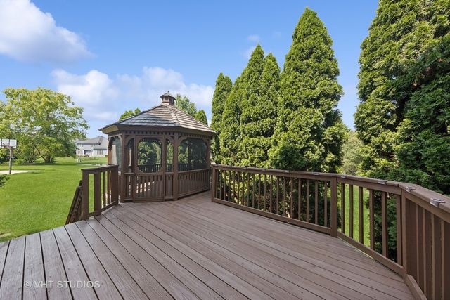 2327 Flat Rock Court, Naperville, IL 60564