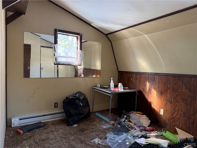 1222 State Route 49, Vienna, NY 13042