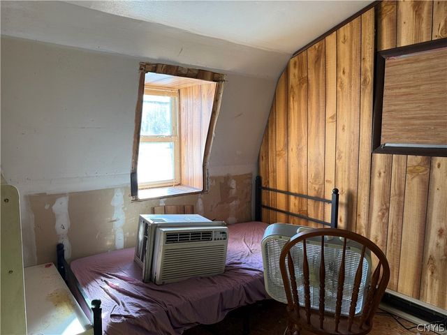 1222 State Route 49, Vienna, NY 13042