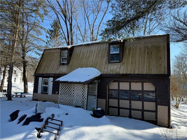 1222 State Route 49, Vienna, NY 13042