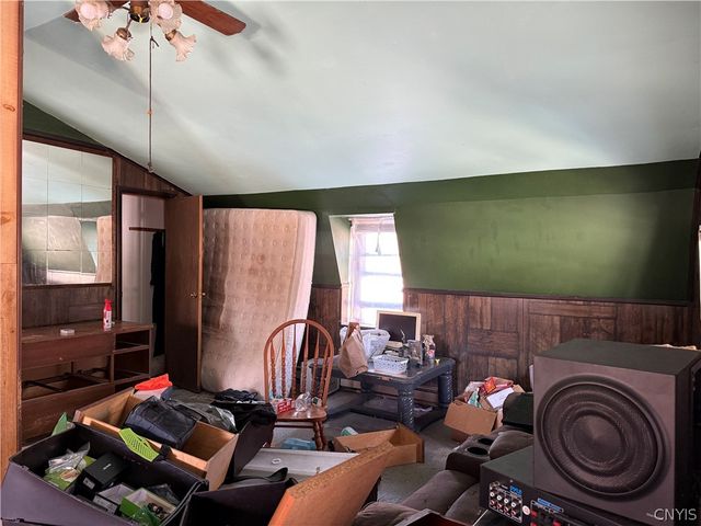 1222 State Route 49, Vienna, NY 13042