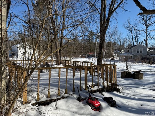 1222 State Route 49, Vienna, NY 13042