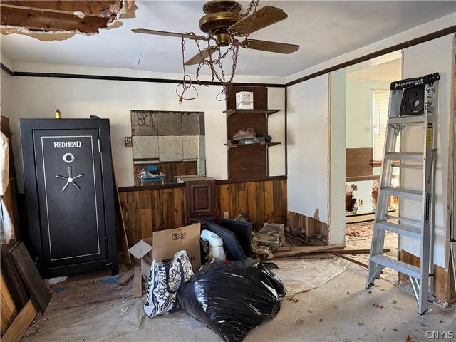 1222 State Route 49, Vienna, NY 13042