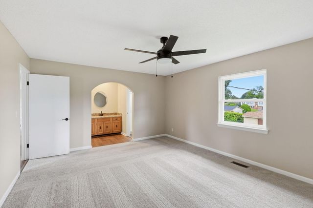 2802 Saint Lawrence Road, Chattanooga, TN 37421