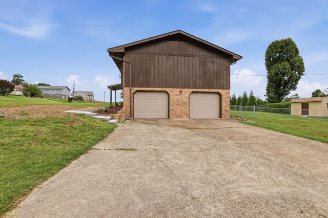 2802 Saint Lawrence Road, Chattanooga, TN 37421