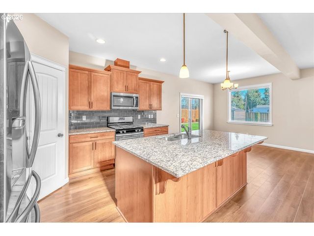 33955 Se VINE St, Scappoose, OR 97056