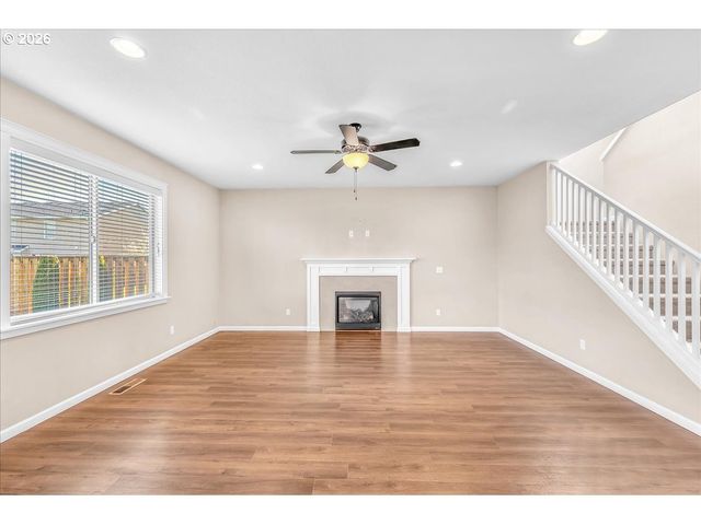 33955 Se VINE St, Scappoose, OR 97056