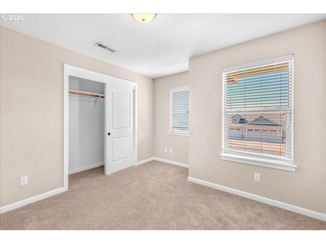 33955 Se VINE St, Scappoose, OR 97056