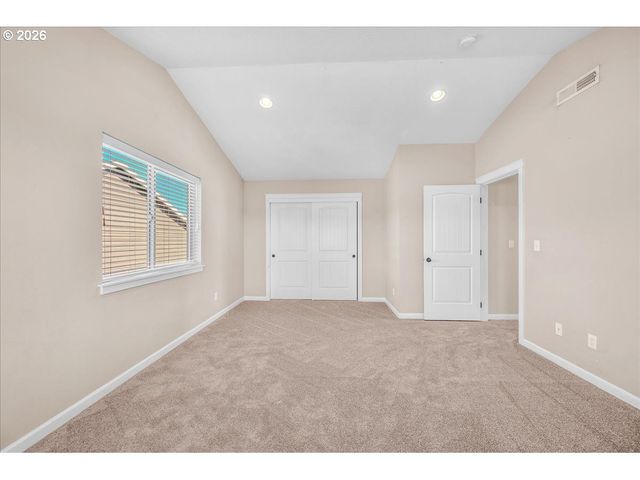 33955 Se VINE St, Scappoose, OR 97056