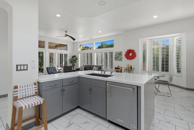 78411 Desert Willow Drive, Palm Desert, CA 92211