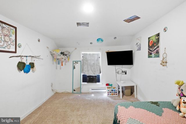 416 W JOHN ST, Martinsburg, WV 25401