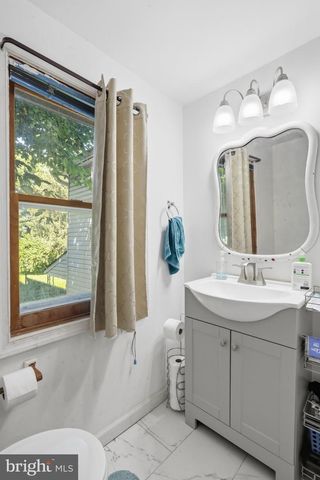 416 W JOHN ST, Martinsburg, WV 25401