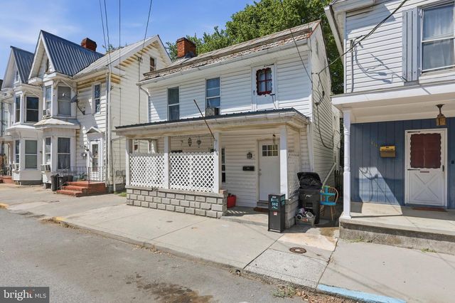 416 W JOHN ST, Martinsburg, WV 25401