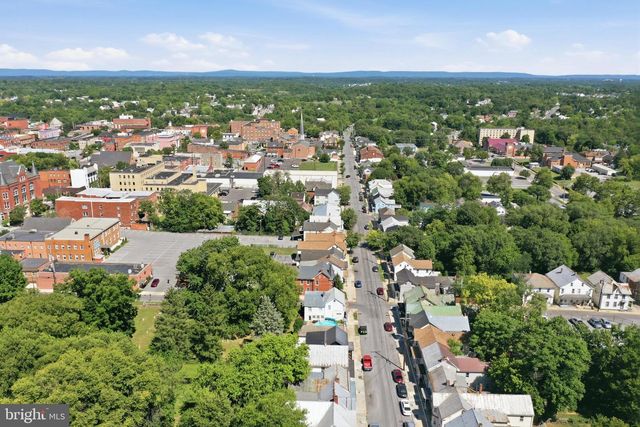 416 W JOHN ST, Martinsburg, WV 25401