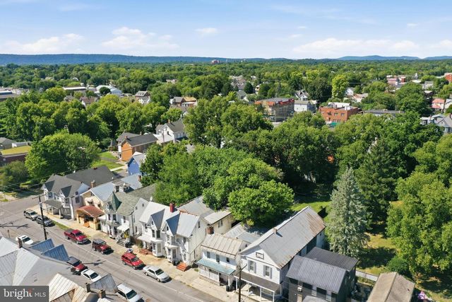 416 W JOHN ST, Martinsburg, WV 25401