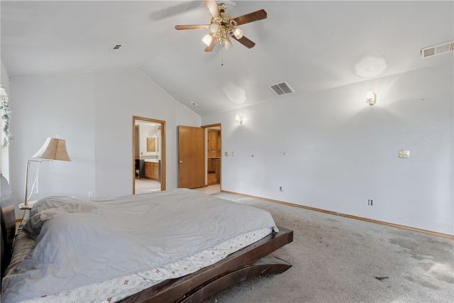 10095 El Camino Road, Rogers, AR 72758