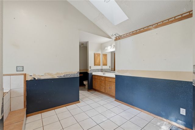 10095 El Camino Road, Rogers, AR 72758