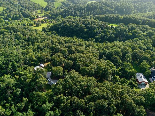 10095 El Camino Road, Rogers, AR 72758