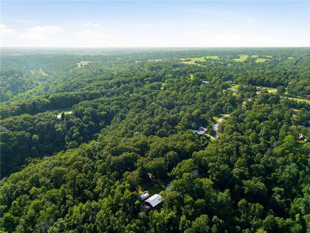 10095 El Camino Road, Rogers, AR 72758