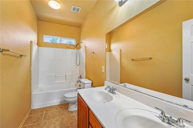 6792 Wells Springs, Eastvale, CA 91752