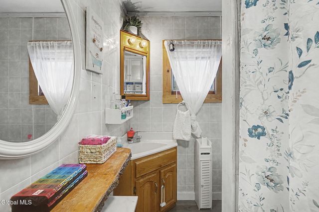 242 Beecher Road, Granville, NY 12832