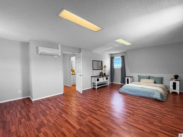 714 McDougal, Murray, KY 42071