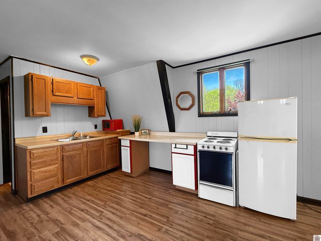 714 McDougal, Murray, KY 42071