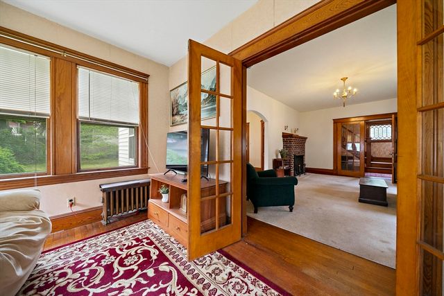 19 Byron Ave, Brockton, MA 02301