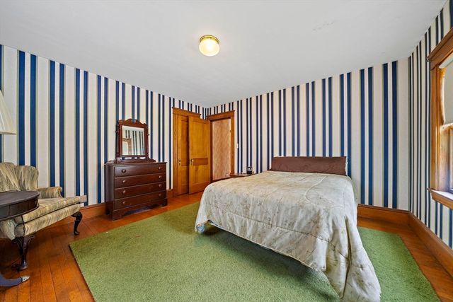 19 Byron Ave, Brockton, MA 02301