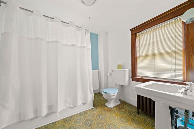 19 Byron Ave, Brockton, MA 02301