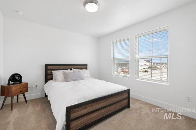 20455 Weymouth Pl, Caldwell, ID 83605