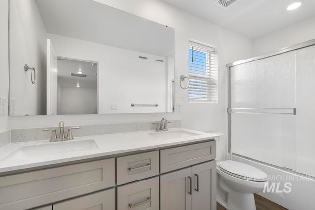 20455 Weymouth Pl, Caldwell, ID 83605