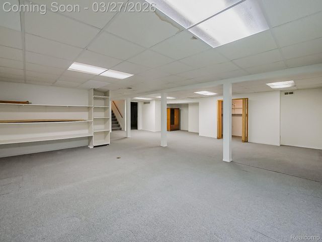 29277 Merrick Avenue, Warren, MI 48092